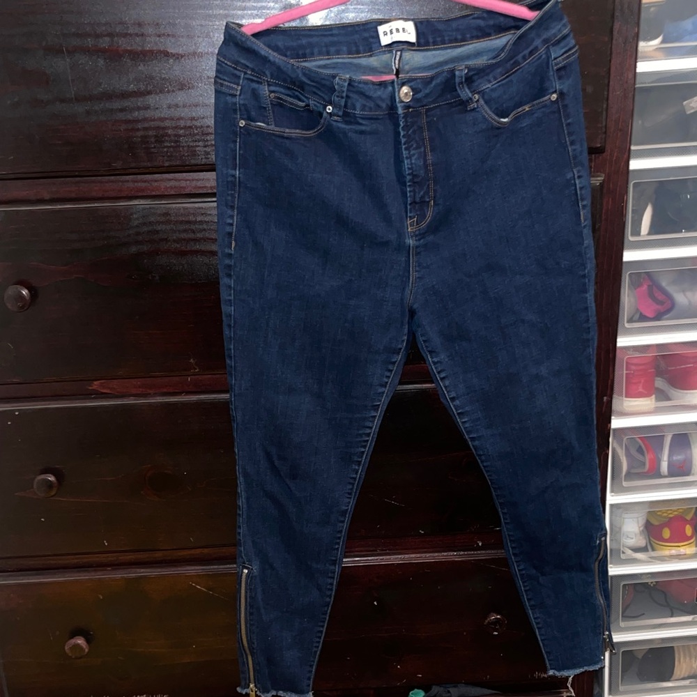 #63 Rebel Ankle Jeans